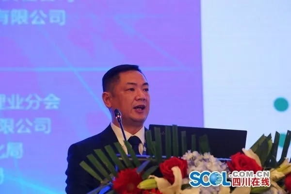 1575511006290969.jpg 640.webp.jpg