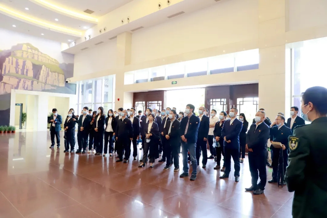 1619578038373566.jpg 640.webp (1).jpg