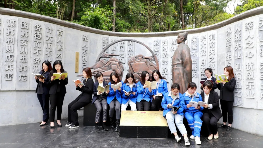 1619679633206487.jpg 640.webp (1).jpg